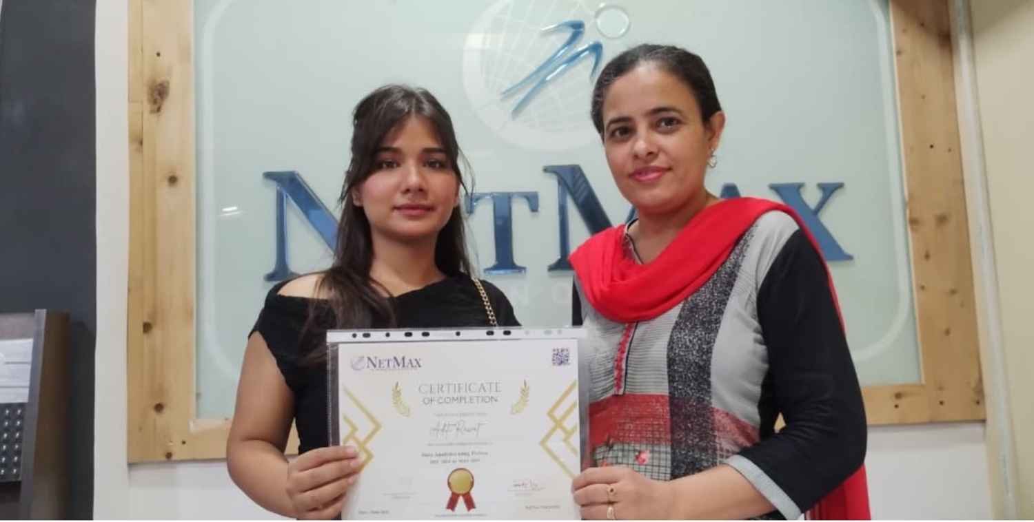 data-analytics-certificate-given-to-student